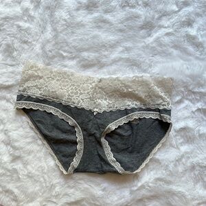 4/$20 🙈 NWOT AERIE Lace Trim Gray Women's Briefs